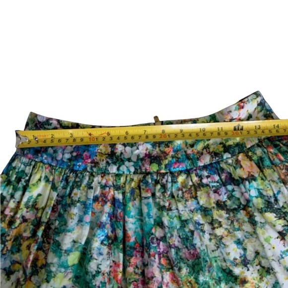 Zara Multicolor Floral Mini Skirt Small - Picture 3 of 9